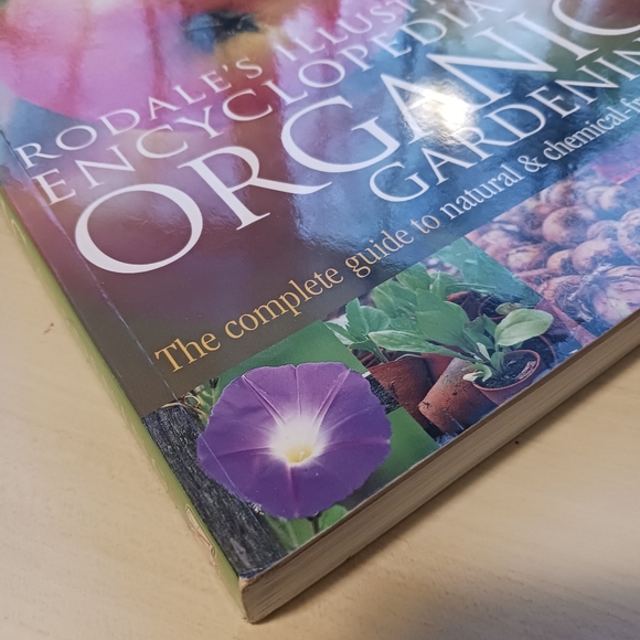 Rodale's Encyclopedia of Organic Gardening - Picture 3 of 7